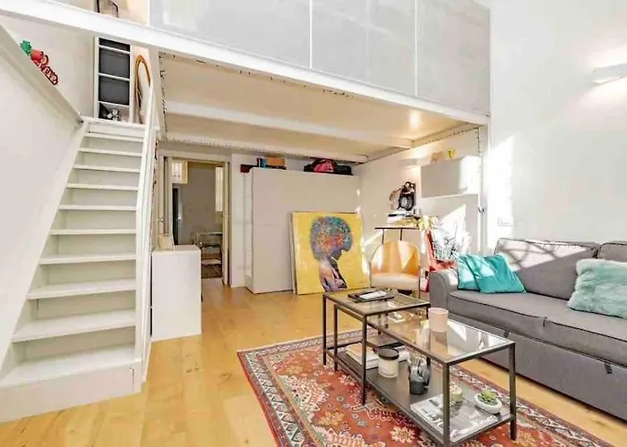 Cozy Apartment Near Bocconi