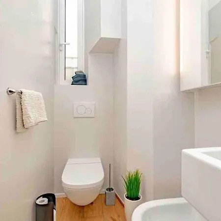 Cozy Apartment Near Bocconi Milan Exterior photo